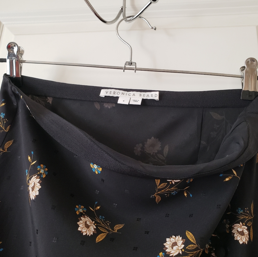 Veronica Beard Franconia Floral Skirt Size 4 - Picture 10 of 13
